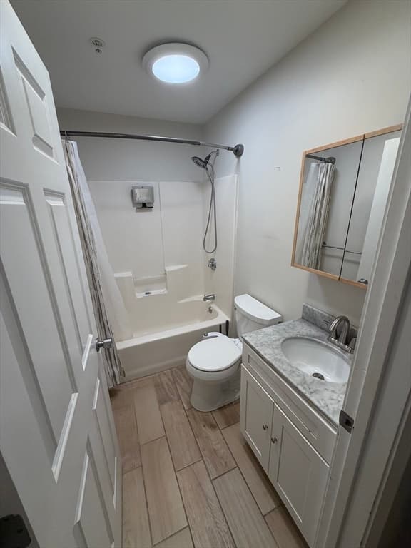 54 Central Sq # 4A, Lynn MA 01901 photo 13