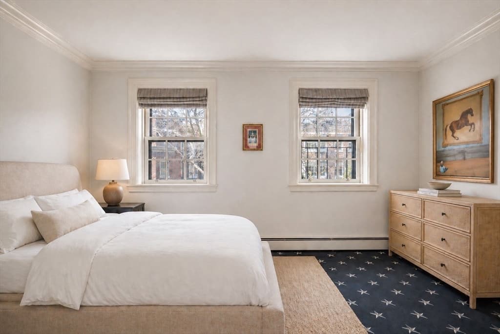 Single Family Residence at 5 Charles River Square, Boston MA 02114, photo 27 of 34