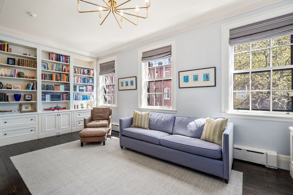 Single Family Residence at 5 Charles River Square, Boston MA 02114, photo 25 of 34
