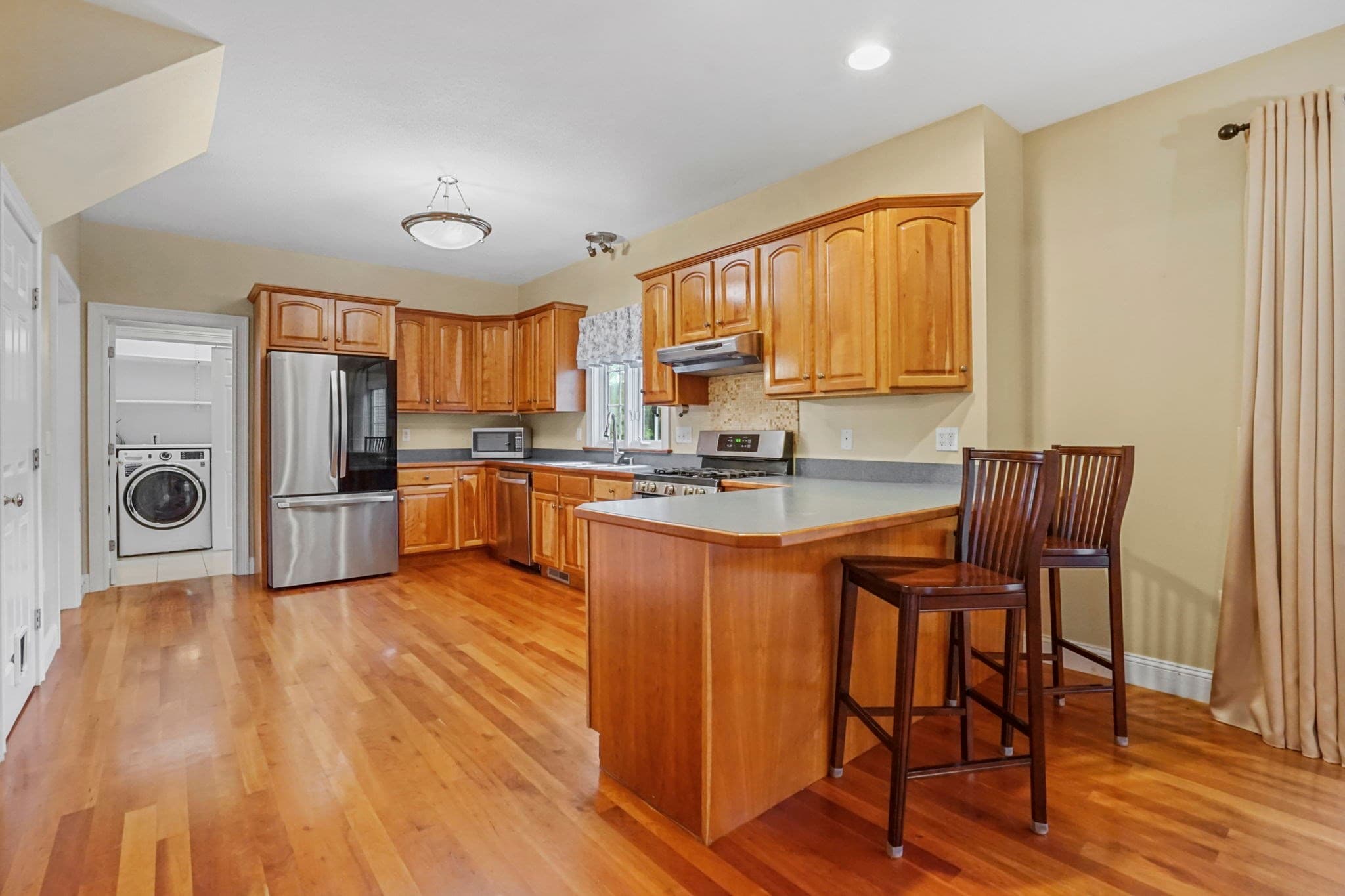 Single Family Residence at 46 Gloria Drive, Westfield MA 01085, photo 13 of 42