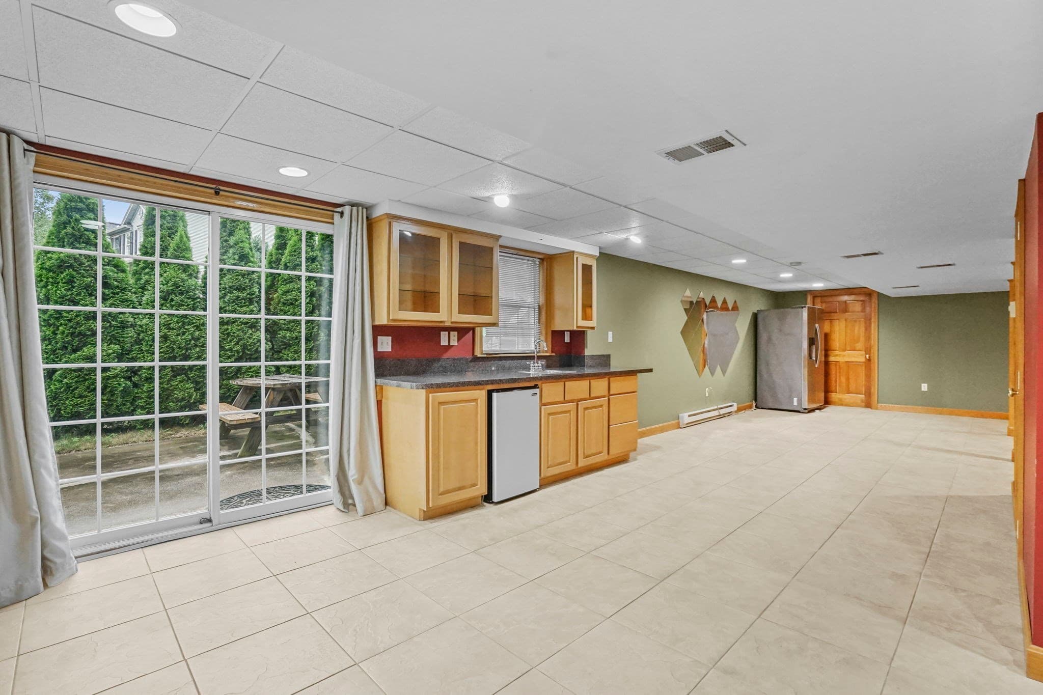 Single Family Residence at 46 Gloria Drive, Westfield MA 01085, photo 32 of 42