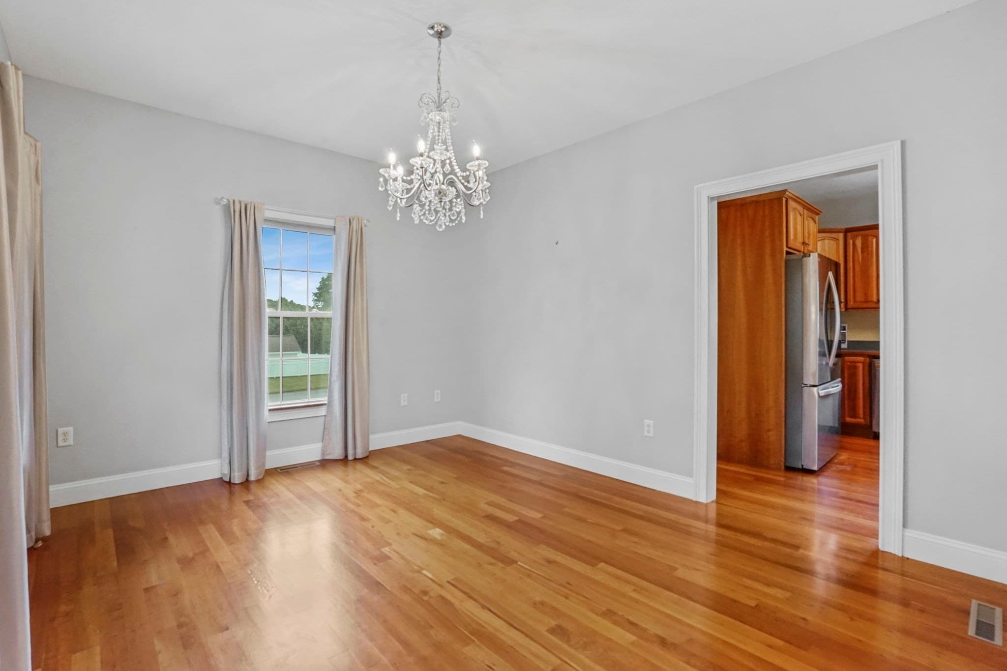 Single Family Residence at 46 Gloria Drive, Westfield MA 01085, photo 5 of 42