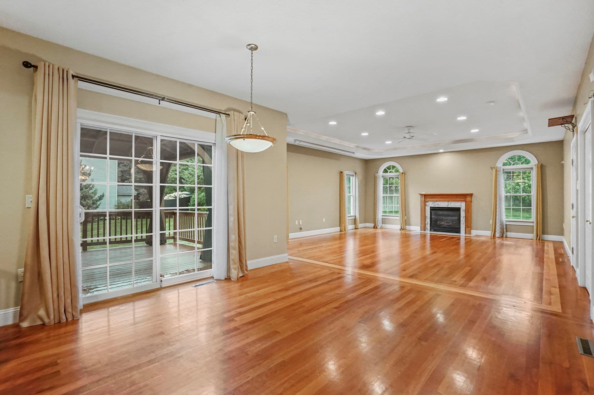 Single Family Residence at 46 Gloria Drive, Westfield MA 01085, photo 15 of 42