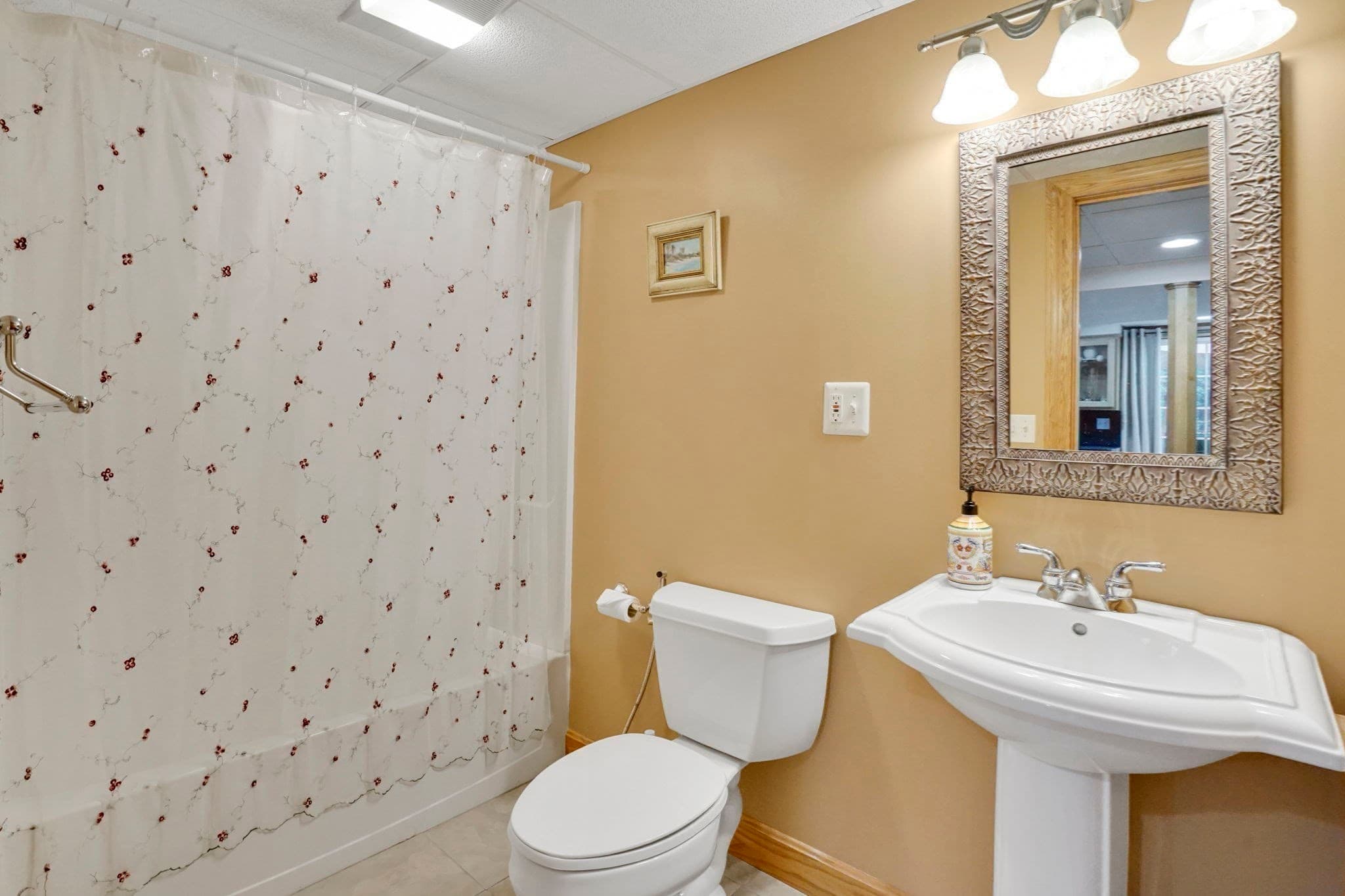 Single Family Residence at 46 Gloria Drive, Westfield MA 01085, photo 31 of 42