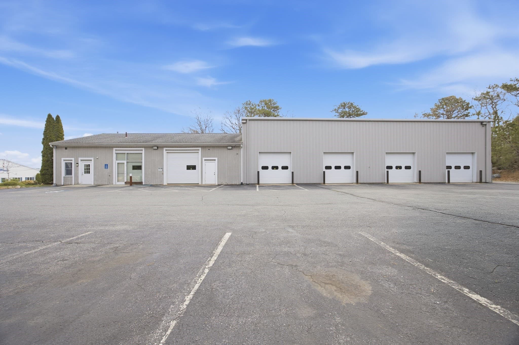 7 Colonel Dr, Bourne MA 02532