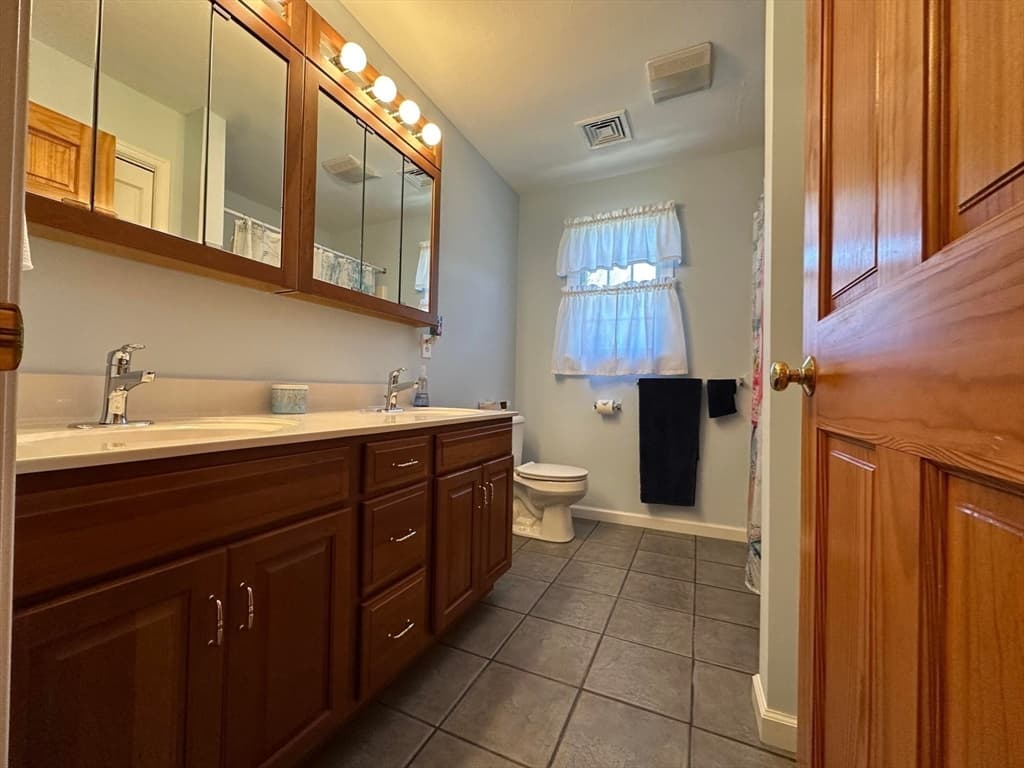 Single Family Residence at 12 Gordon Ln, Yarmouth MA 02675, photo 31 of 42