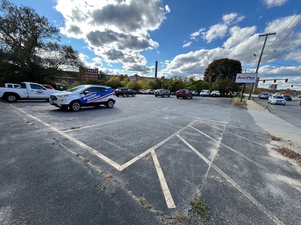 31 First Street Boulevard, Lowell MA 01850 photo 6