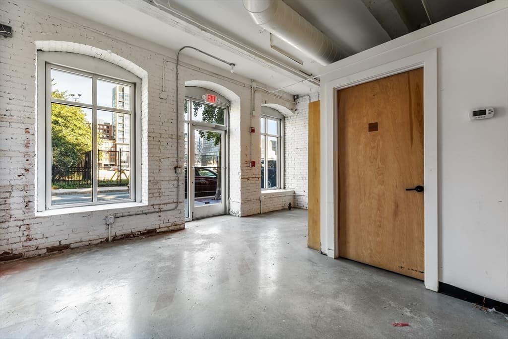 21 A Wormwood # A, Boston MA 02210 photo 4