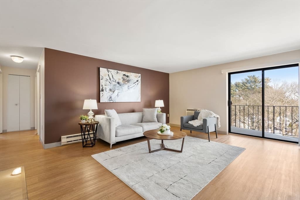 1321 Worcester Rd # 610, Framingham MA 01701