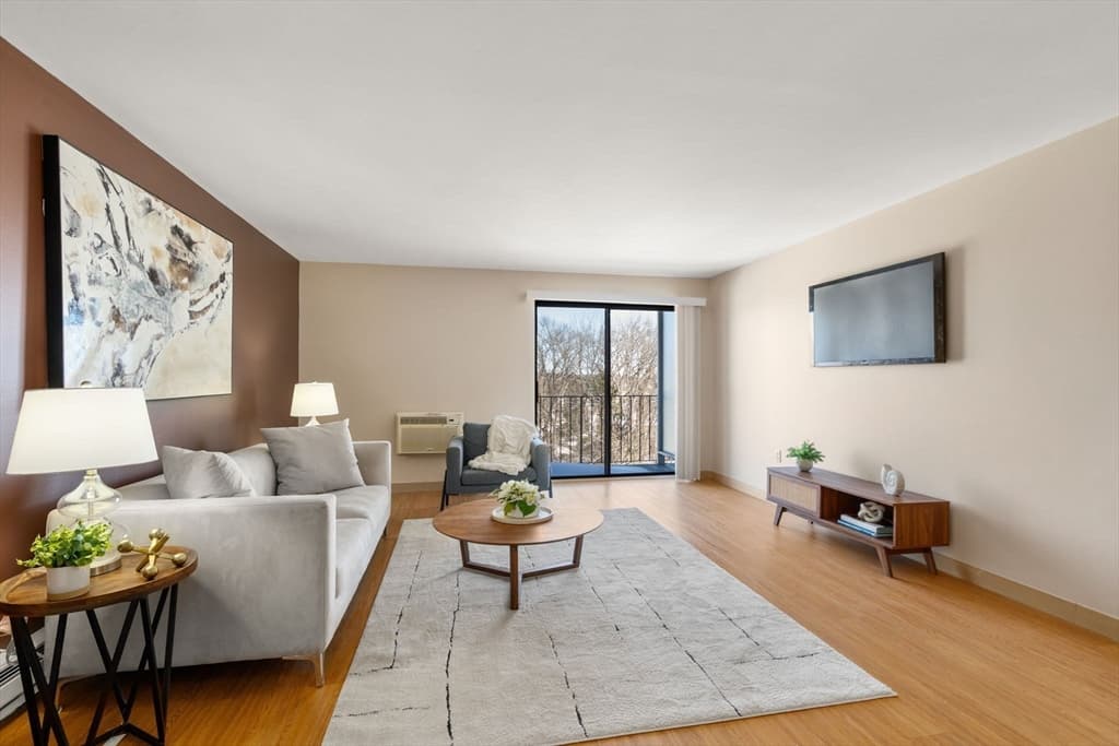 Condominium at 1321 Worcester Rd # 610, Framingham MA 01701, photo 5 of 26