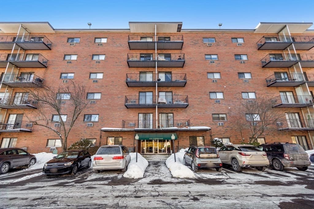 Condominium at 1321 Worcester Rd # 610, Framingham MA 01701, photo 25 of 26