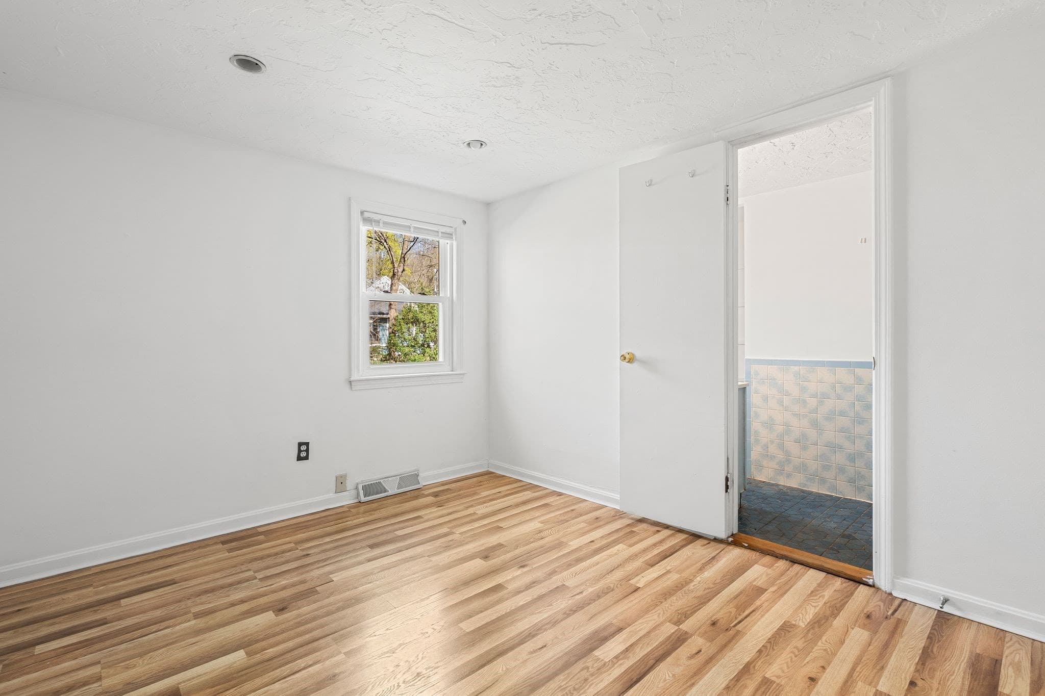 Single Family Residence at 203 High Street, Hingham MA 02043, photo 12 of 21