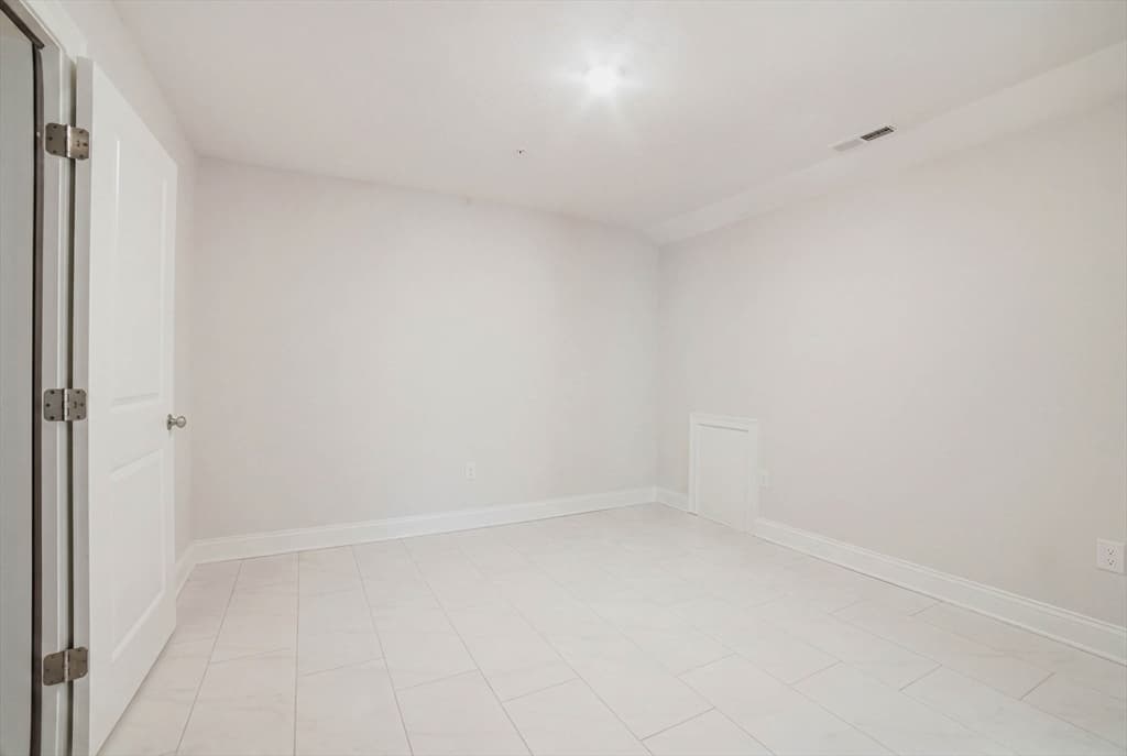 707 Southwood Ln # 707, Clinton MA 01510 photo 20