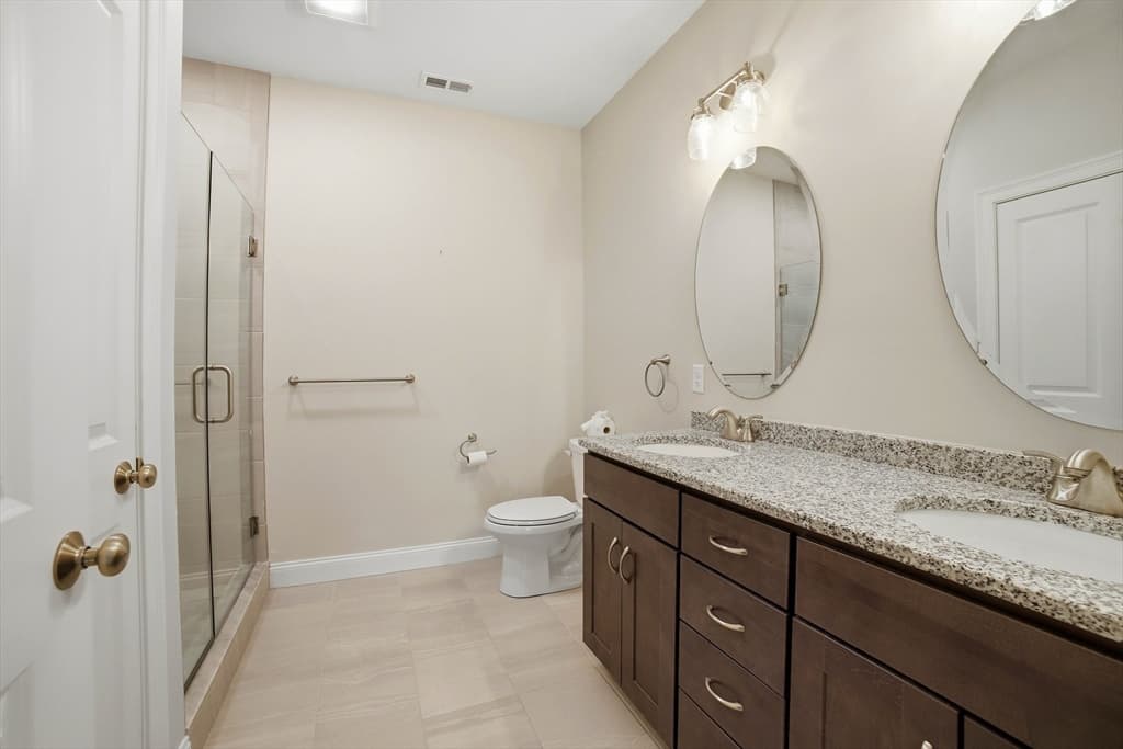 707 Southwood Ln # 707, Clinton MA 01510 photo 14