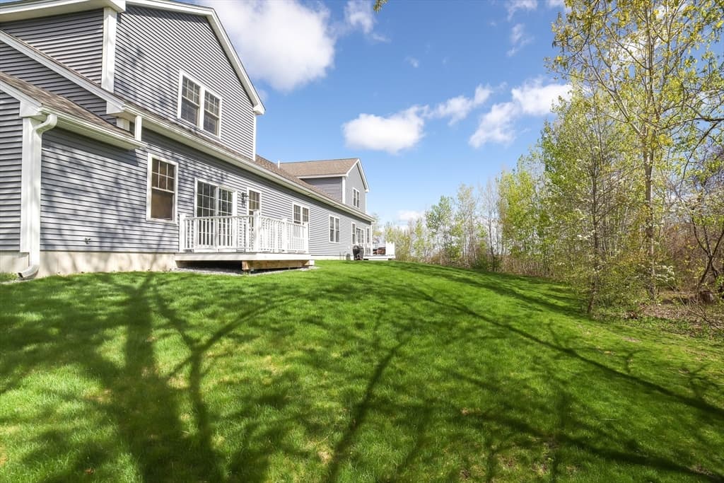 707 Southwood Ln # 707, Clinton MA 01510 photo 29