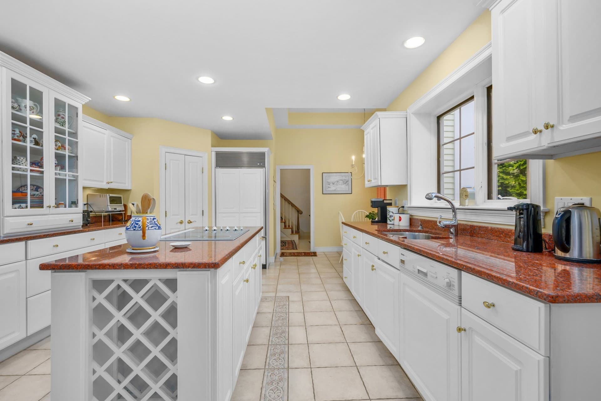 Single Family Residence at 81 Osterville-West Barnstable Rd, Barnstable MA 02655, Barnstable, photo 12 of 38
