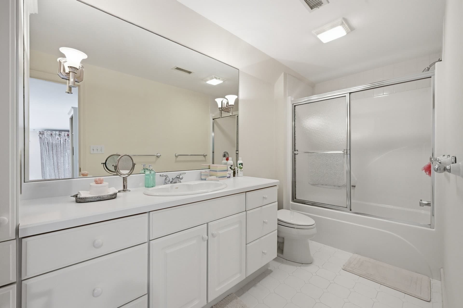 Single Family Residence at 81 Osterville-West Barnstable Rd, Barnstable MA 02655, Barnstable, photo 28 of 38