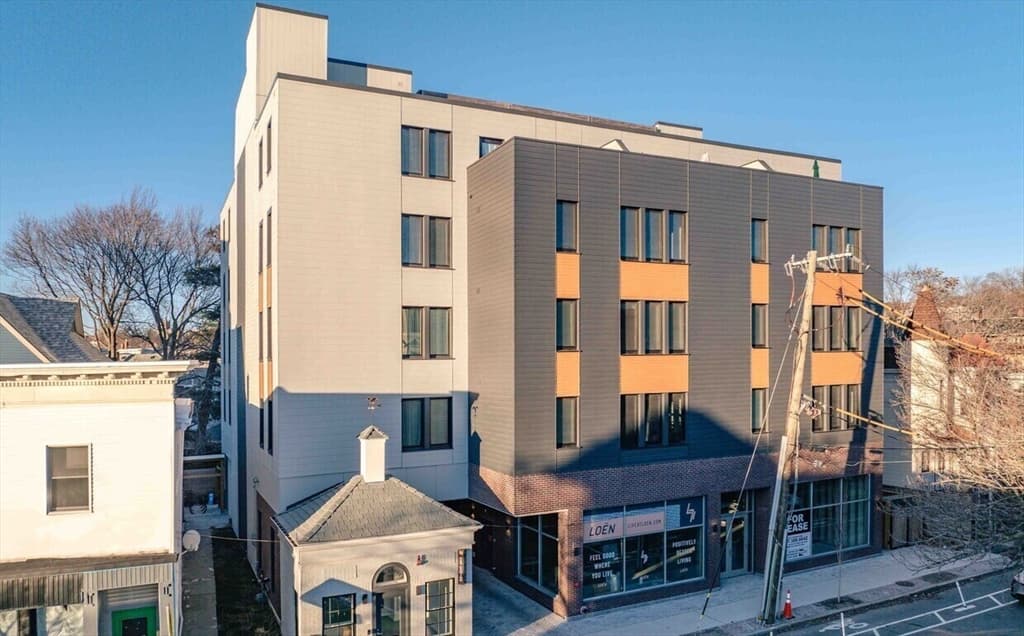 71 Bow St, Somerville MA 02143