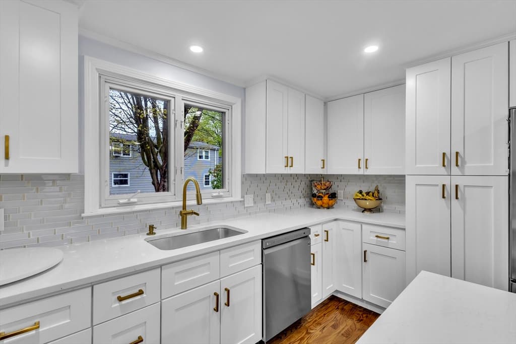 Single Family Residence at 7 Corey Rd, Marlborough MA 01752, Marlborough, photo 18 of 42