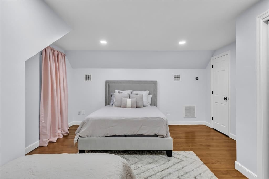 Single Family Residence at 7 Corey Rd, Marlborough MA 01752, Marlborough, photo 11 of 42