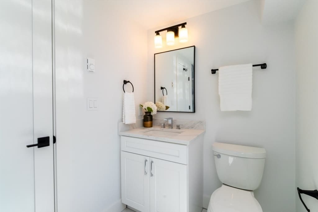 30 Columbus Ave, Waltham MA 02451 photo 26