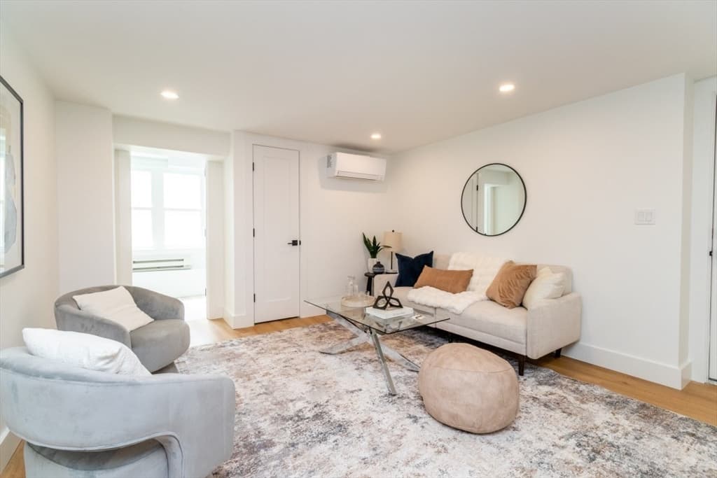 30 Columbus Ave, Waltham MA 02451 photo 19