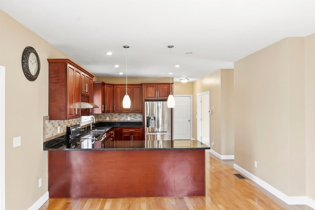 221 Chestnut St, Abington MA 02351 photo 7