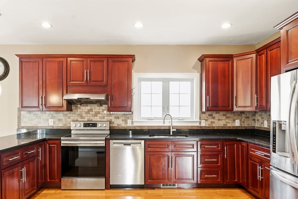 221 Chestnut St, Abington MA 02351 photo 8