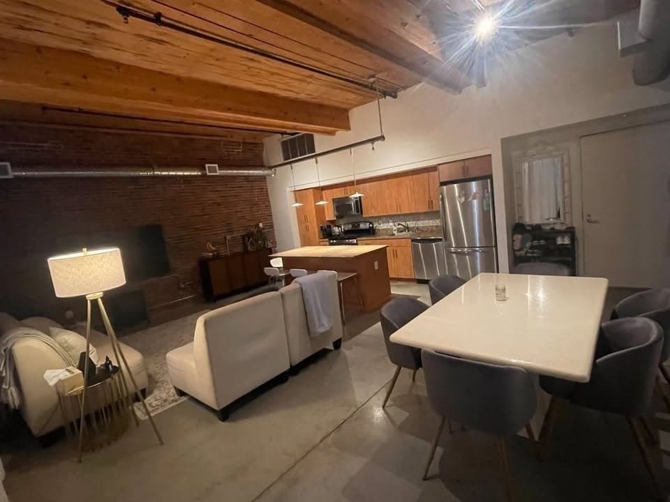 130 John # 213, Lowell MA 01852 photo 5