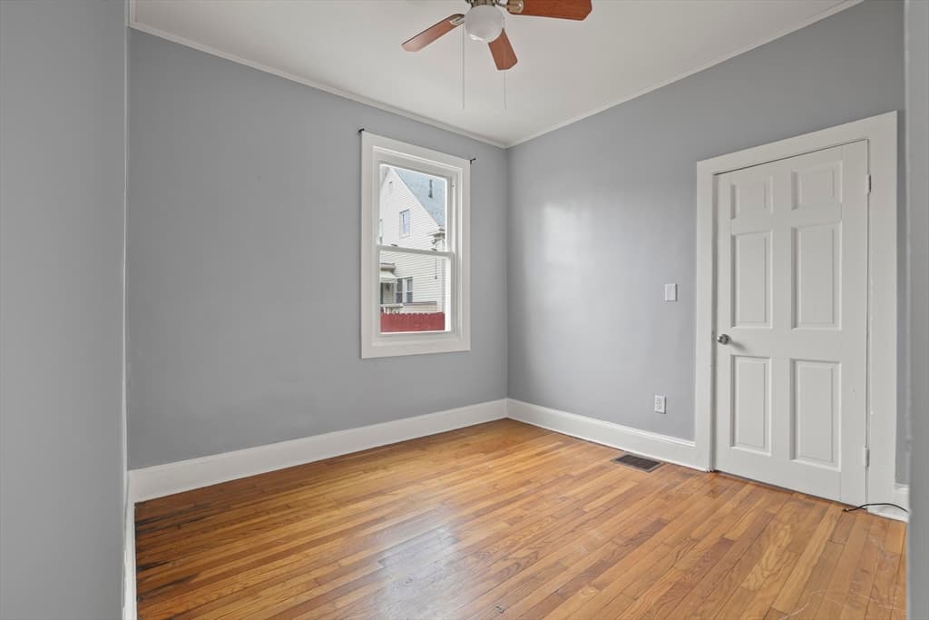 4 Family at 51 Bonney St, New Bedford MA 02740, photo 28 of 41
