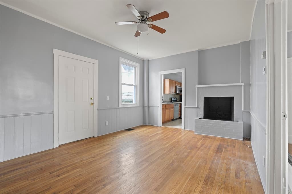 4 Family at 51 Bonney St, New Bedford MA 02740, photo 34 of 41