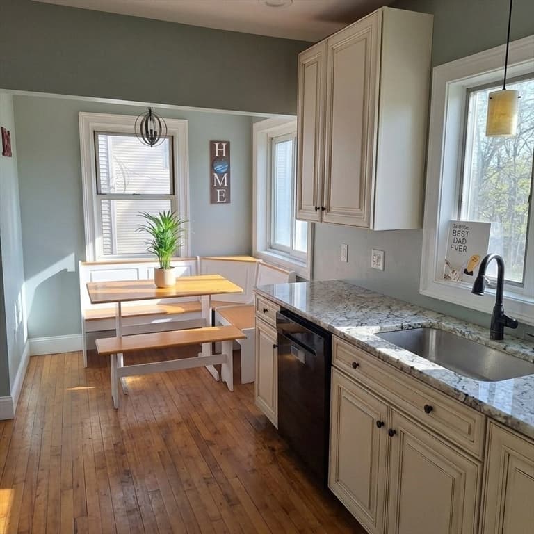 83 Chestnut Street, Gardner MA 01440 photo 3
