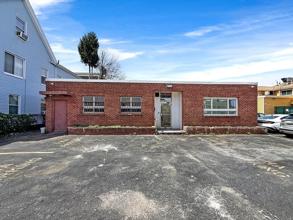 Commercial Sale at 64 Dewey St, Worcester MA 01610, Worcester, photo 5 of 38