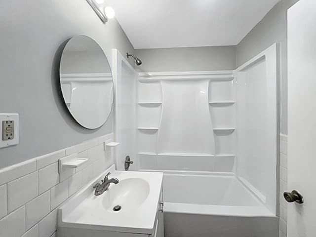 80 Delmont Ave, Worcester MA 01604 photo 17