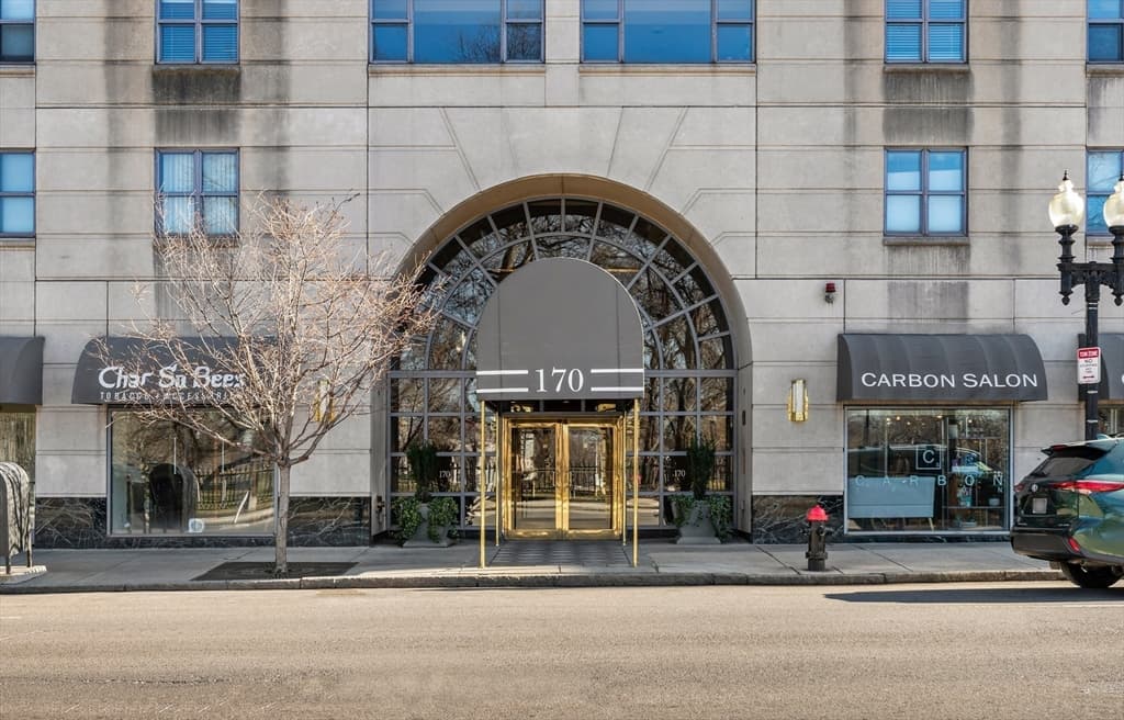 Condominium at 170 Tremont St # 1501, Boston MA 02111, photo 23 of 25