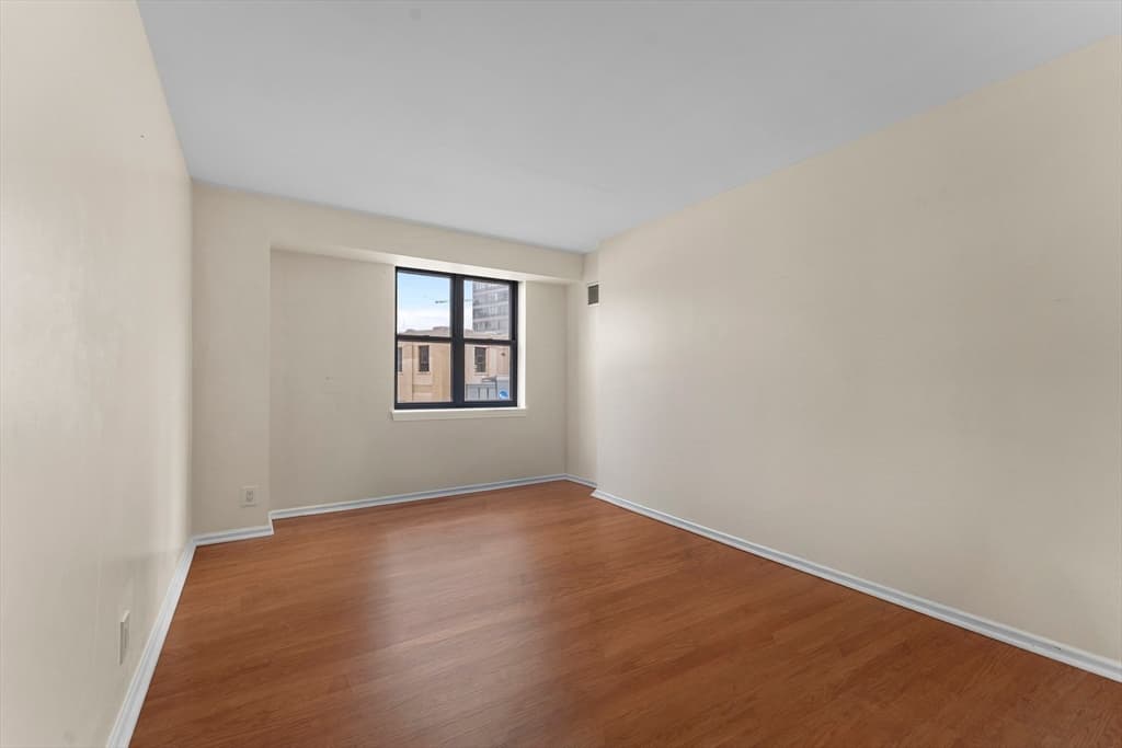 Condominium at 170 Tremont St # 1501, Boston MA 02111, photo 15 of 25