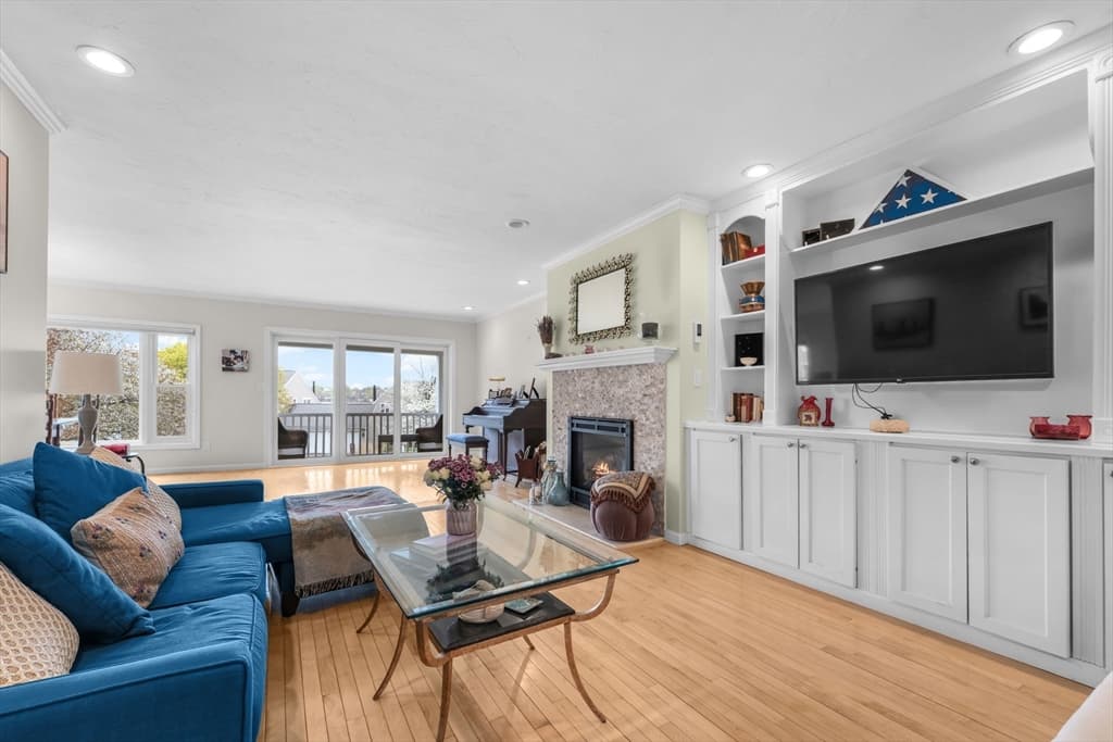 Condominium at 7 Whaler Lane # 7, Quincy MA 02171, photo 10 of 42