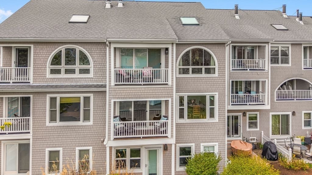 Condominium at 7 Whaler Lane # 7, Quincy MA 02171, photo 33 of 42