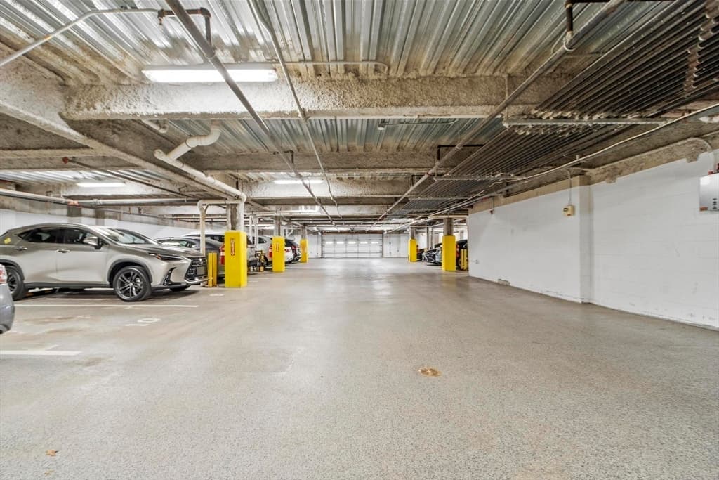 321 Hammond Pond Pkwy # 103, Brookline MA 02467 photo 23
