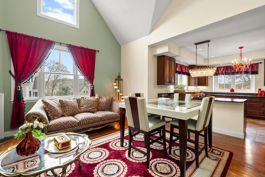 Condominium at 127 Johnson Woods Dr # 127, Reading MA 01867, photo 6 of 42