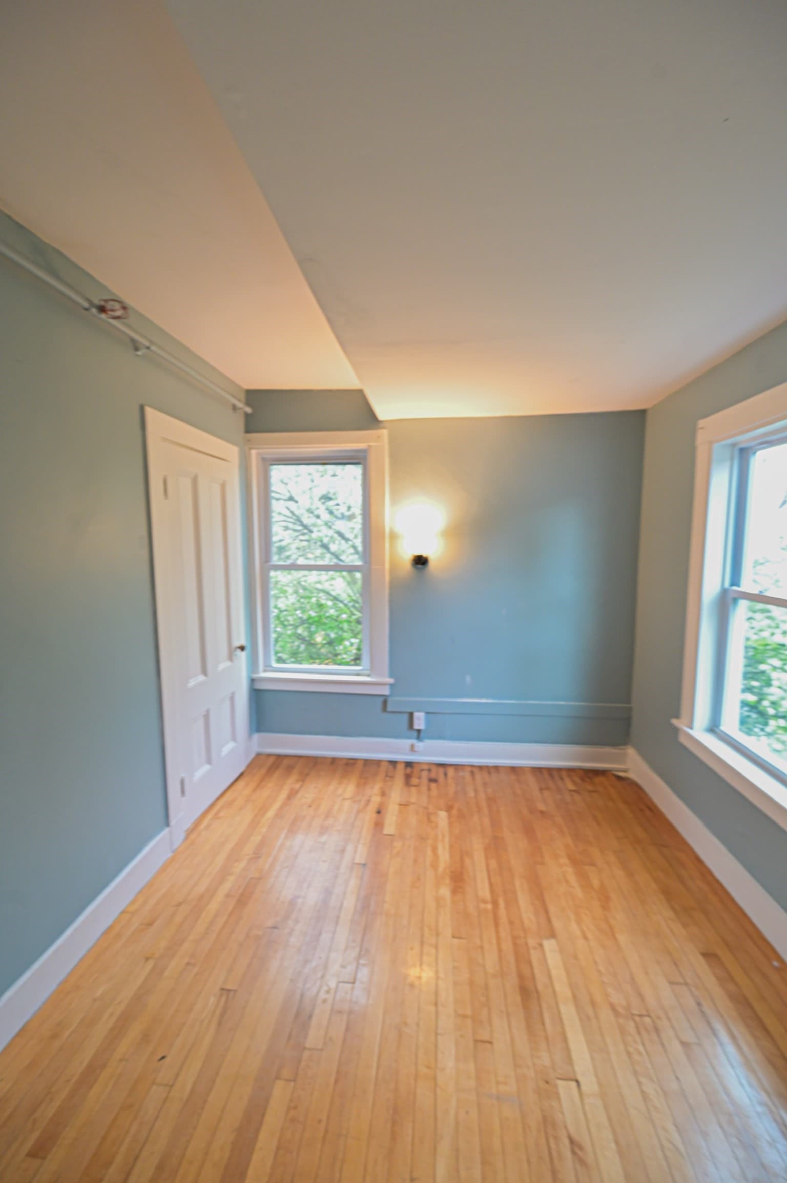 Single Family Residence at 54 Nahant St, Lynn MA 01902, photo 18 of 32