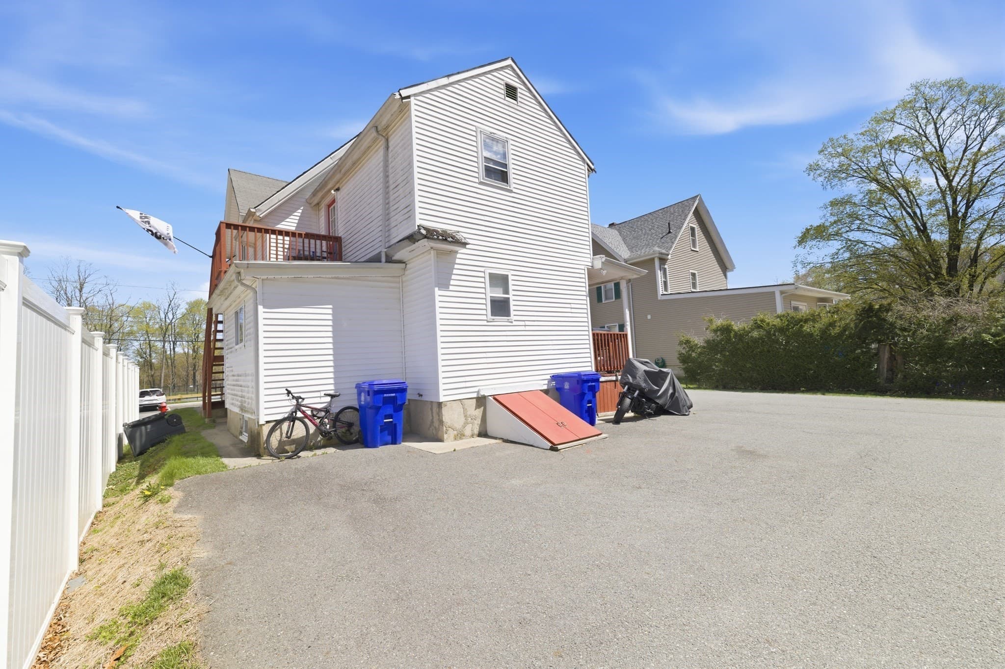 Multi Family at 10 Oak Avenue, Taunton MA 02780, photo 8 of 14