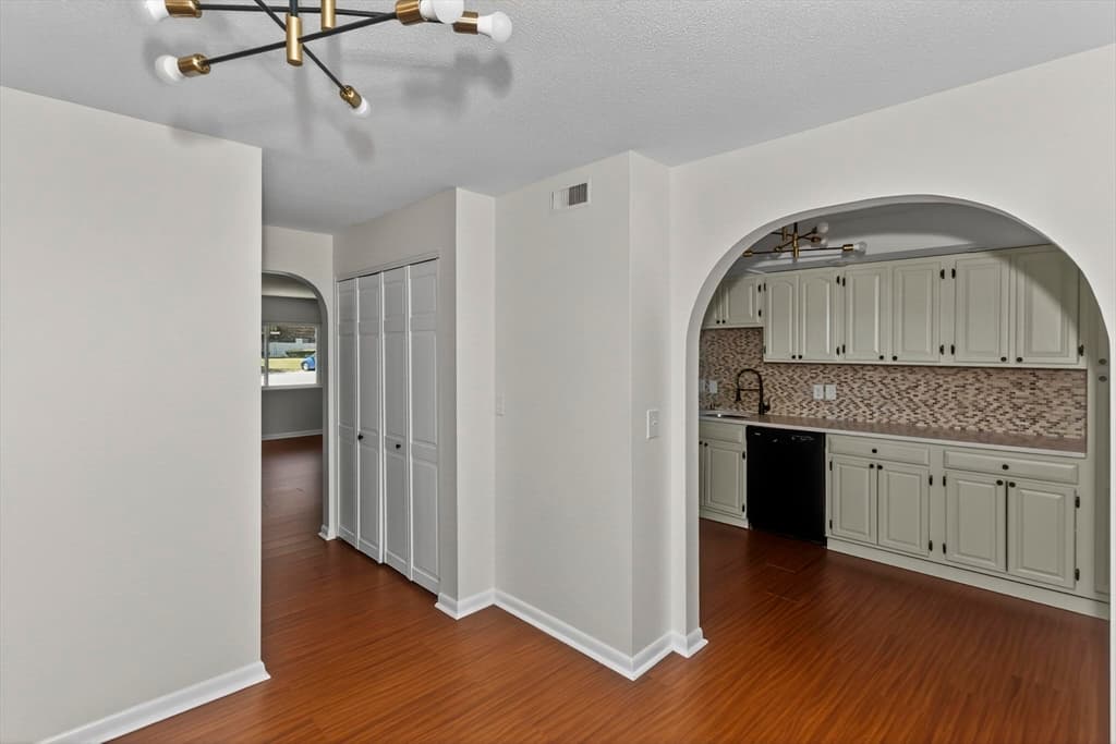 Condominium at 59 School St # C3, Northborough MA 01532, Northborough, photo 9 of 20
