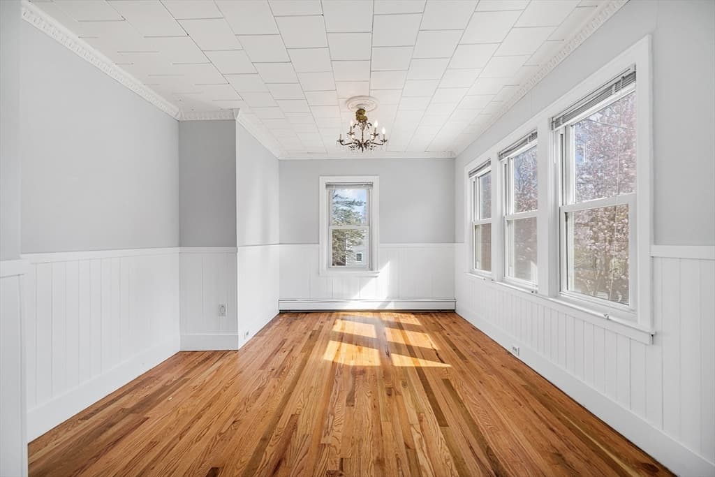 Single Family Residence at 85 Bailey Rd, Holden MA 01520, photo 13 of 42