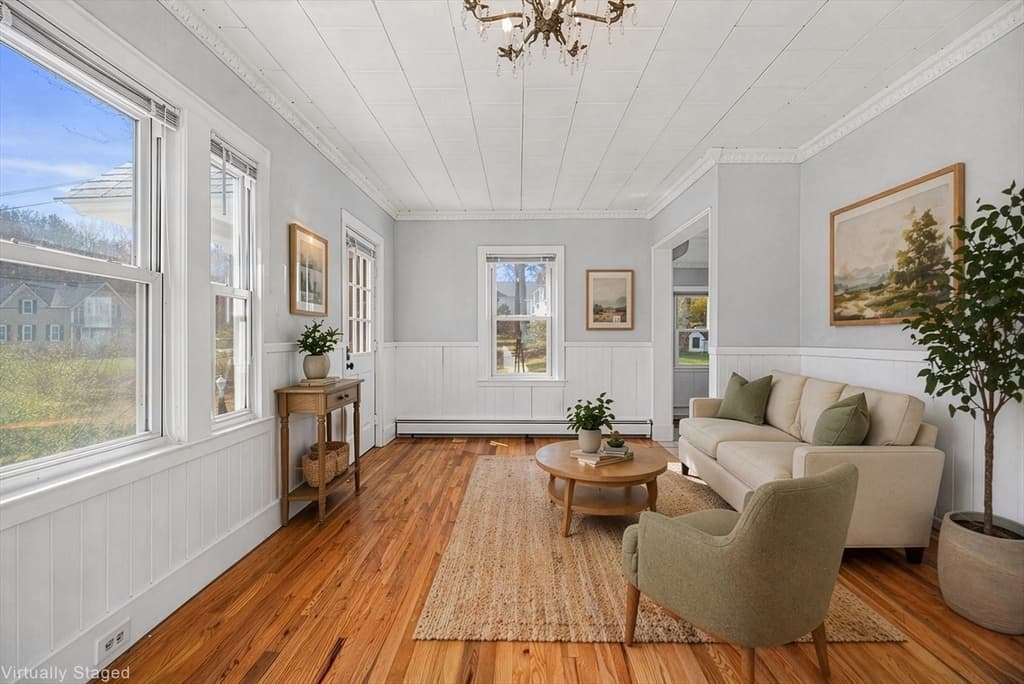 Single Family Residence at 85 Bailey Rd, Holden MA 01520, photo 12 of 42