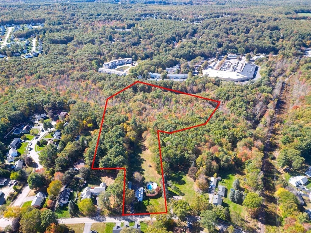 Single Family Residence at 85 Bailey Rd, Holden MA 01520, photo 40 of 42