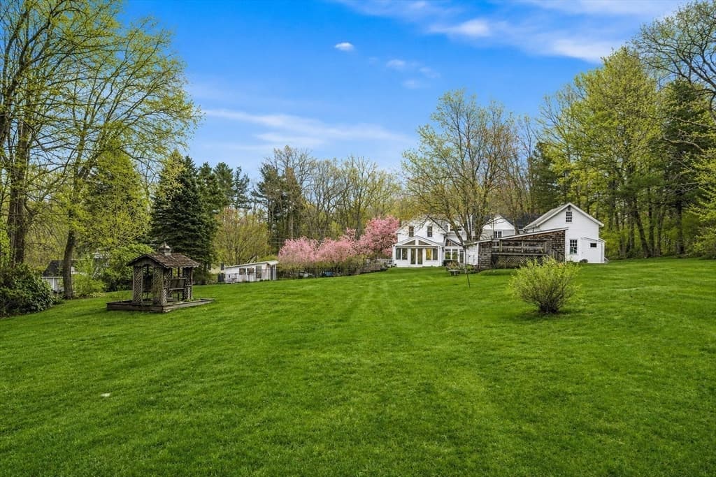 Single Family Residence at 85 Bailey Rd, Holden MA 01520, photo 35 of 42