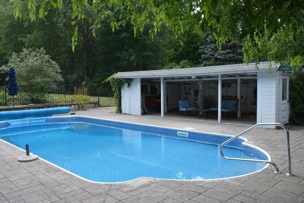 Single Family Residence at 85 Bailey Rd, Holden MA 01520, photo 31 of 42