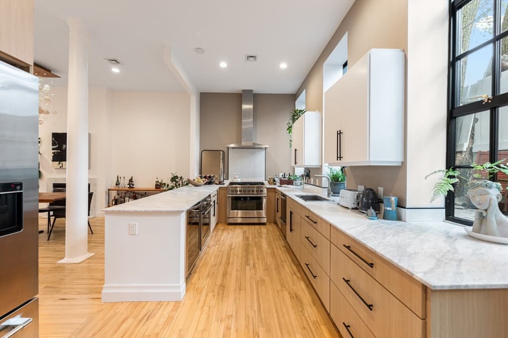 Single Family Residence at 169-171 West Second, Boston MA 02127, Boston, photo 2 of 34