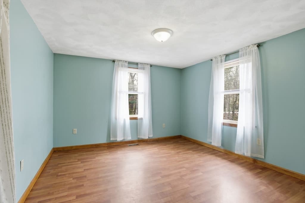 Single Family Residence at 18 Trifiro Rd, Billerica MA 01821, photo 28 of 42